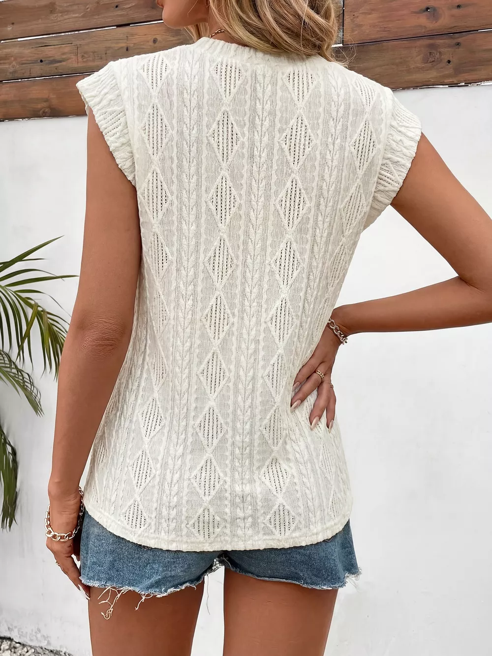 Textured Cap Sleeve Top, image 5