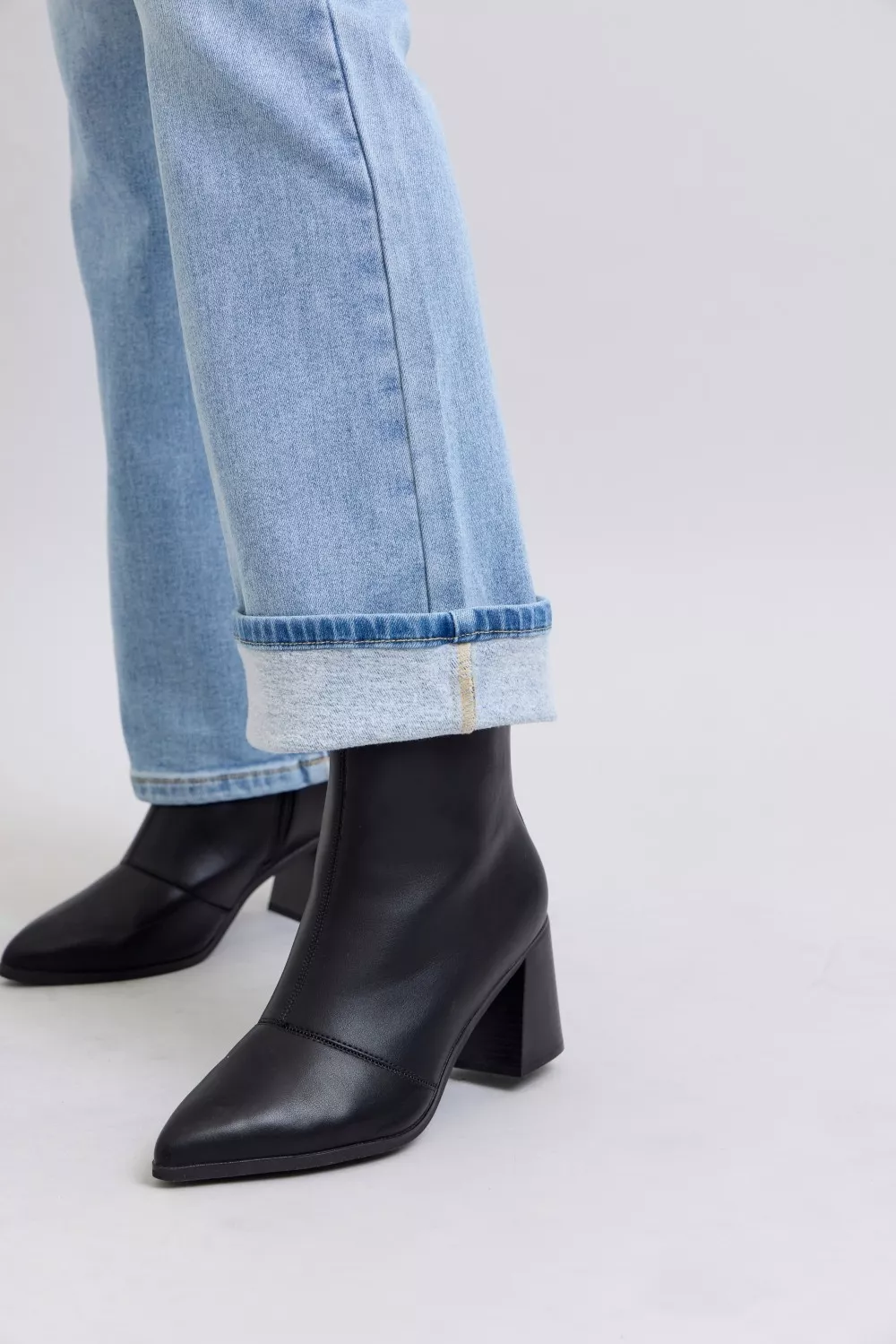 Mid Rise Thermal Bootcut Jeans, image 3