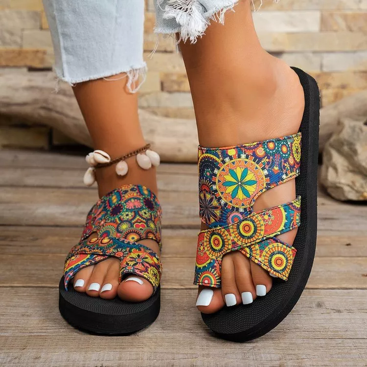 Toe Loop Flats Sandals, image 6