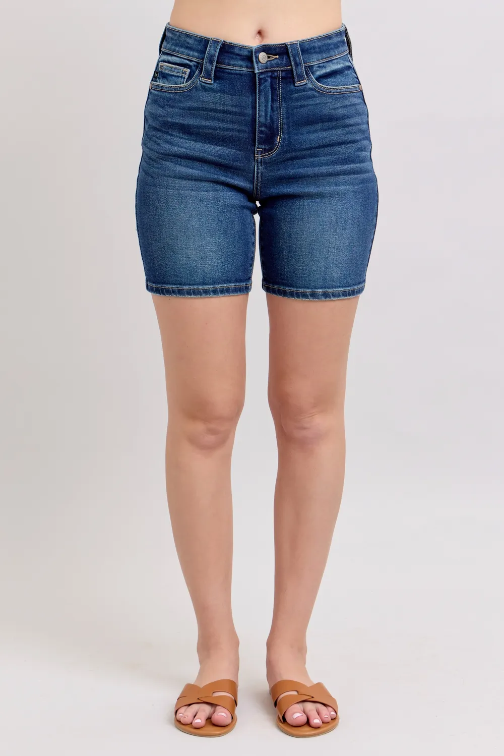 Full Size High Waist Bermudas Jeans W/ Back Flap Pockets Plus Size