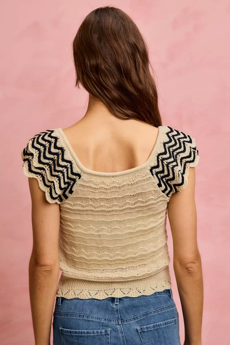Wavy Textured Knit Top With Fluttered Sleeves, image 6