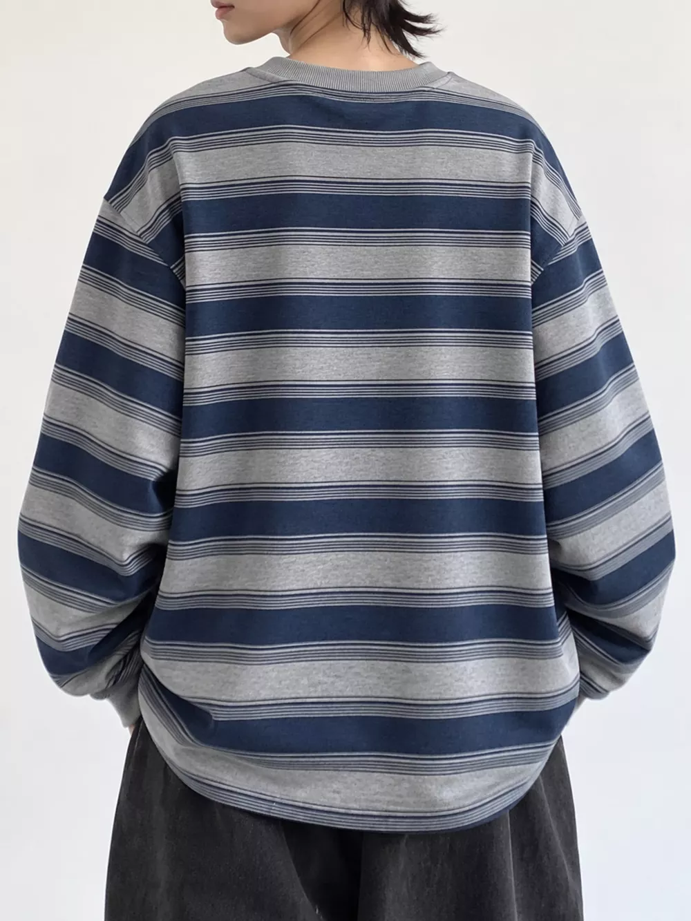 Oversized Striped Crewneck Sweatshirt with Chest Pocket, image 6