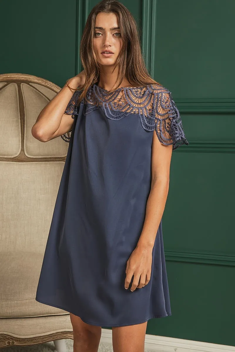 Crochet Lace Yoke Detailed Wrinkled Dress, image 6