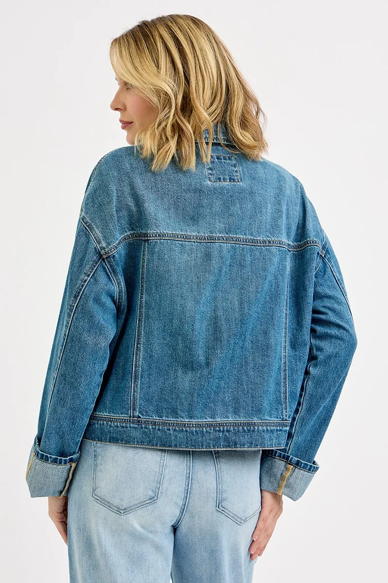 Oversized Cargo Pocket Denim Jacket with Cuffed Sleeves, image 4
