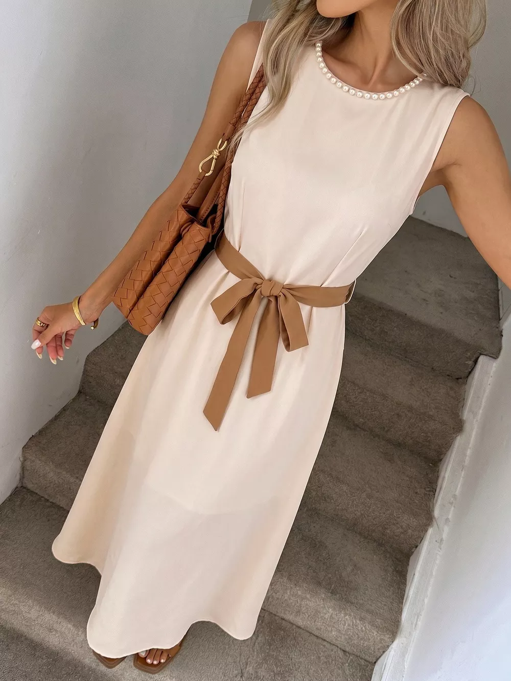 Sleeveless A-Line Midi Dre, image 5