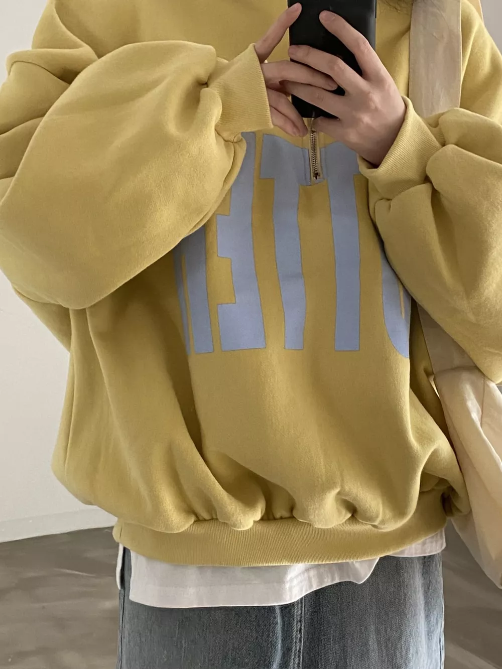 Half-Zip Letter Graphic Sweatshirt, image 3