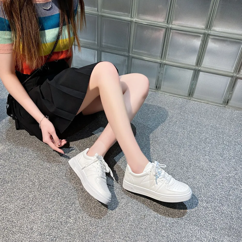 Low-Top Lace-Up Breathable Sneakers, image 6