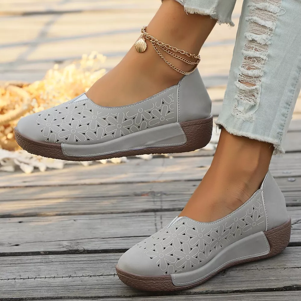 Hollow-Out Casual Loafers, image 7