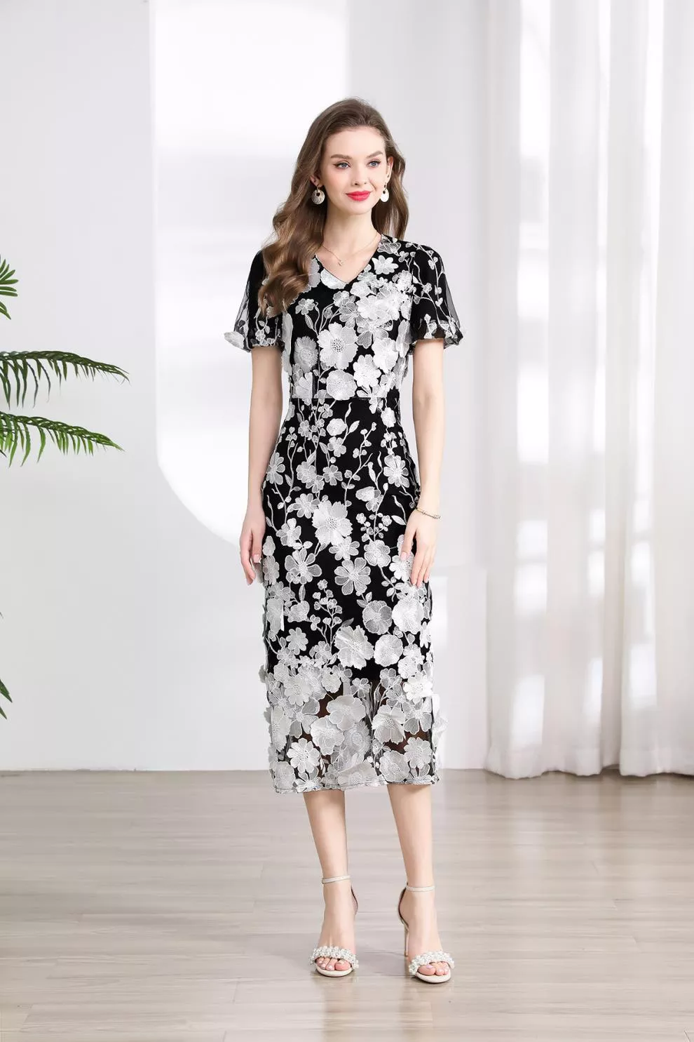 Floral Embroidered Puff Sleeve Midi Dress, image 26