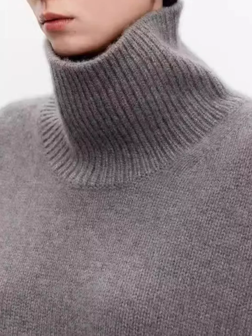 Oversized Turtleneck Wool Sweater, image 25