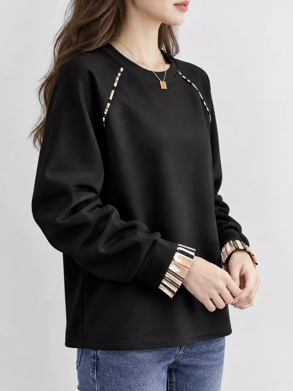 Plaid-Trimmed Crew Neck Sweatshirt, image 15