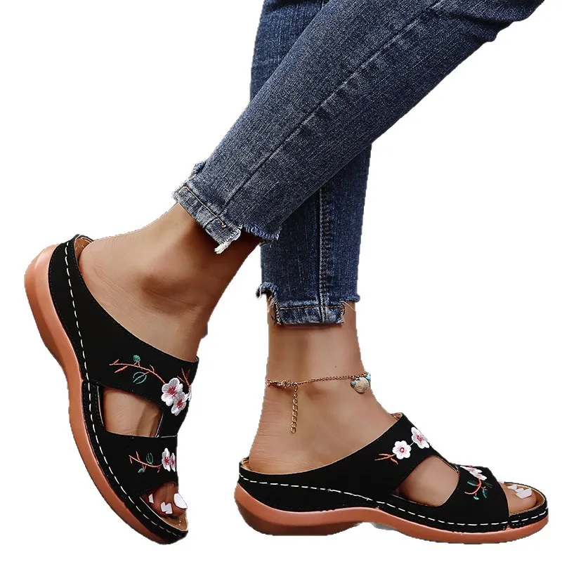 Floral Embroidered Cutout Sandals, image 4
