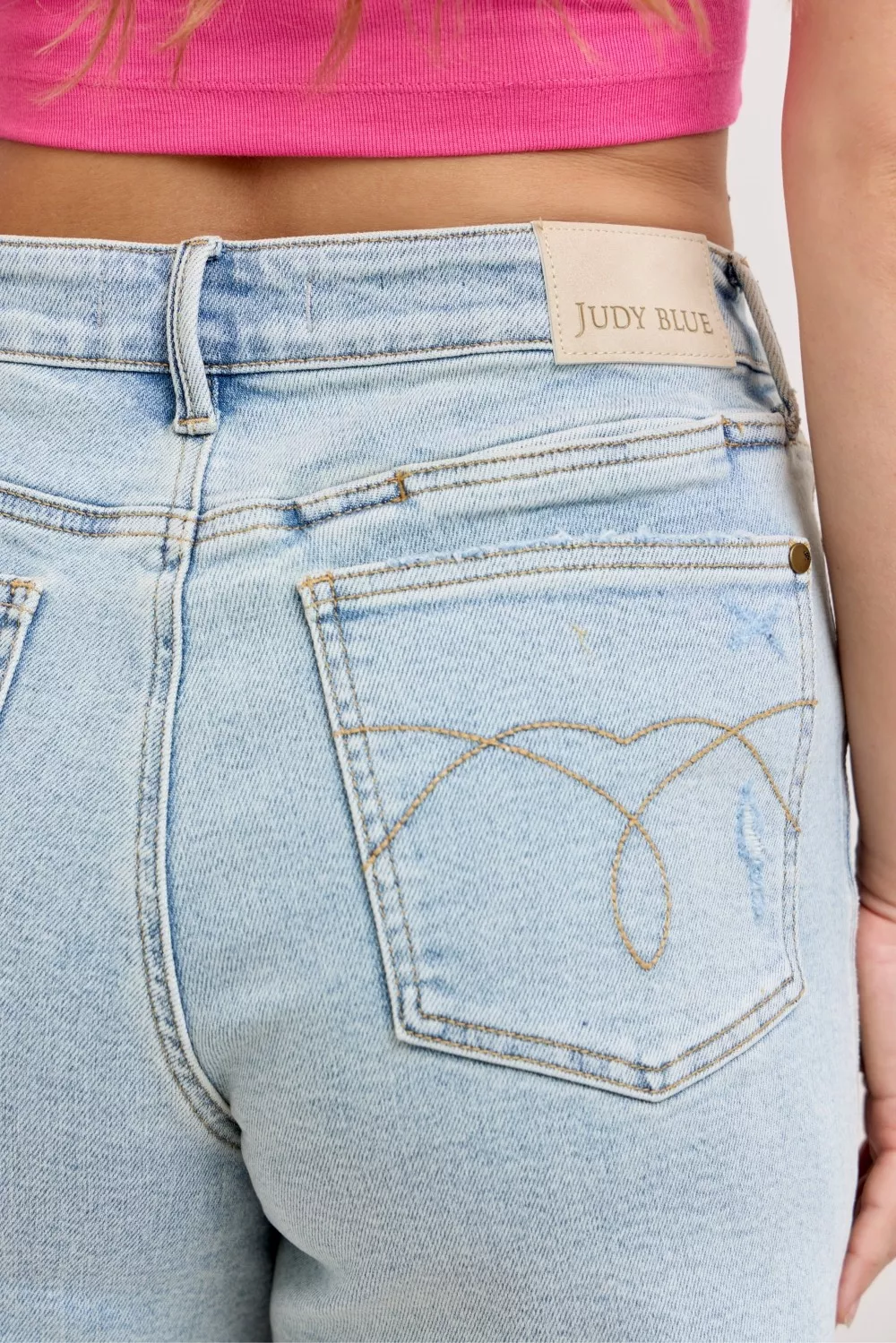 High-Waisted Rigid Magic Dad Short Wwith Cell Phone Back Pockets, image 3