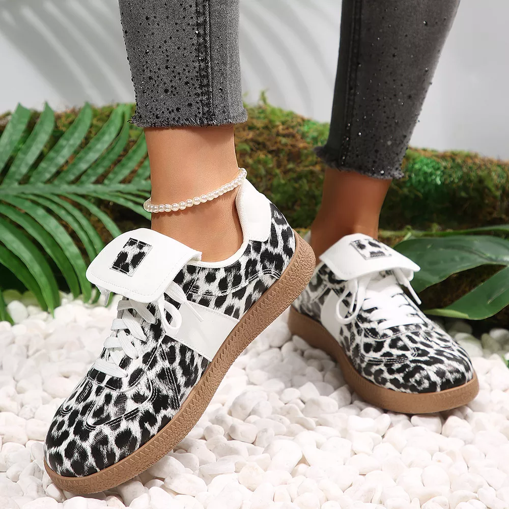 Round Toe Lace Up Sneakers, image 5