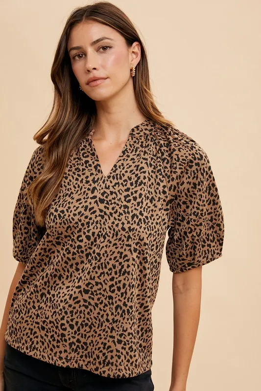 Animal Print Knit Volume Sleeve Blouse