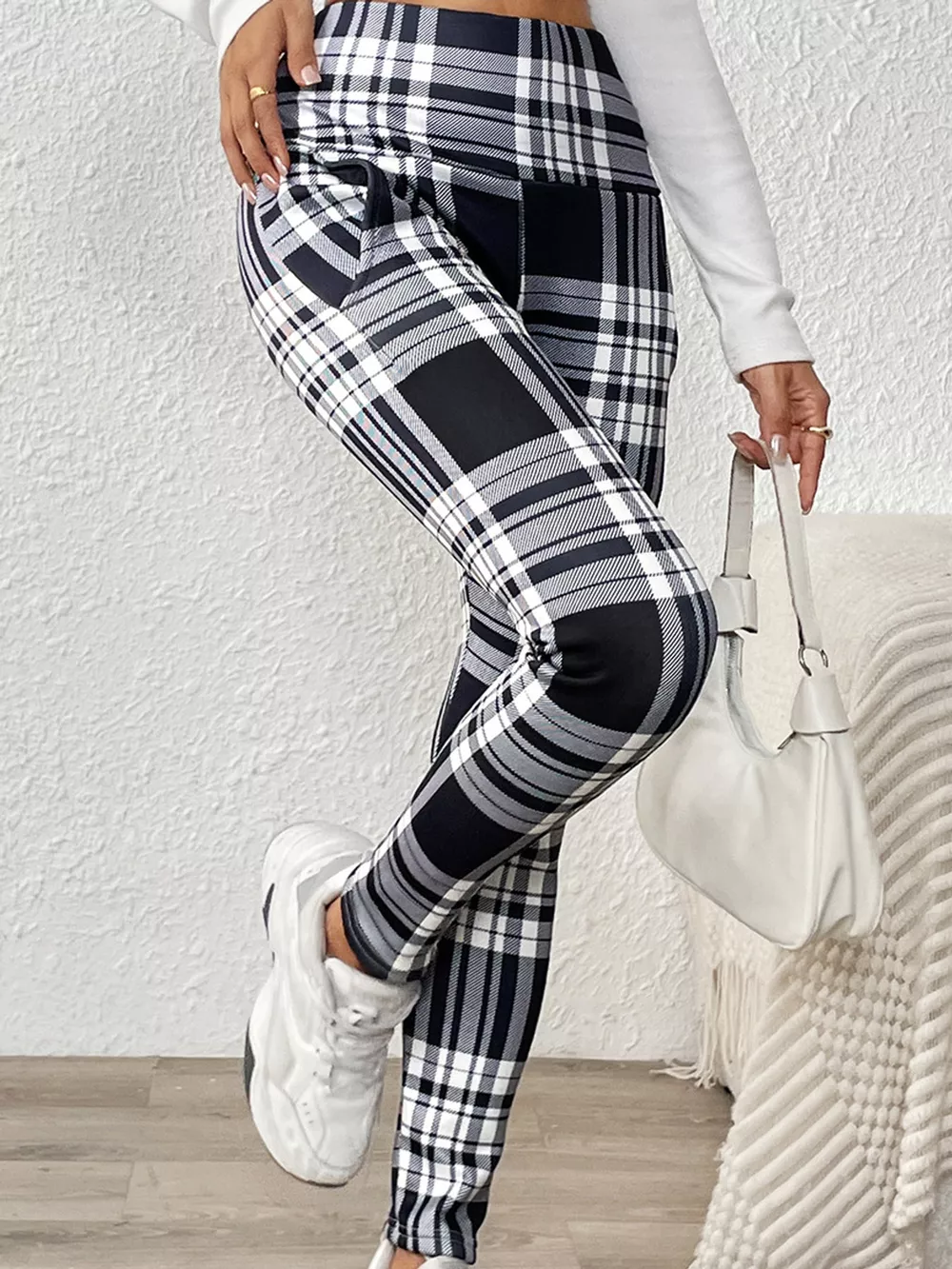 High-Waisted Plaid Slim-Fit Leggings