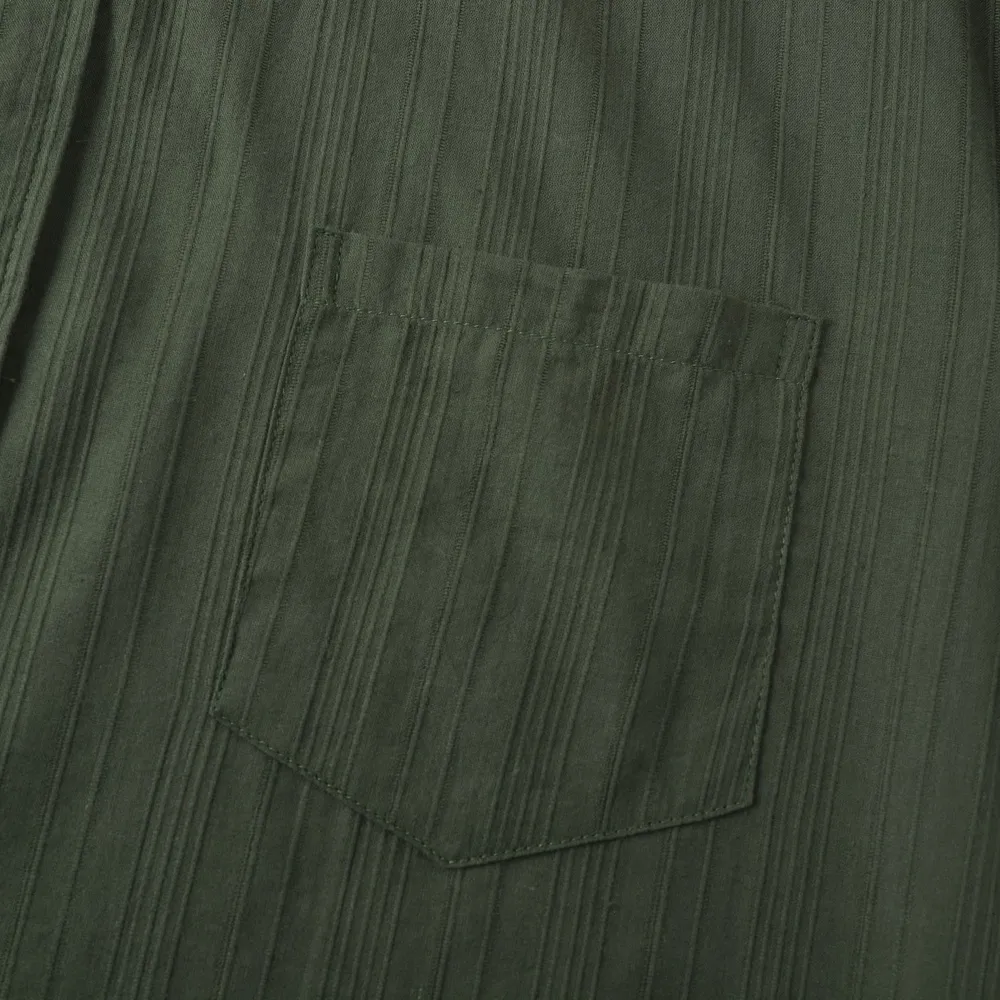 Men's Short Sleeve Button Down Shirt with Chest Pocket, image 11