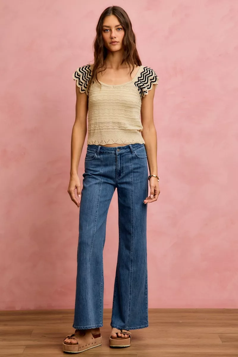 Wavy Textured Knit Top With Fluttered Sleeves, image 9