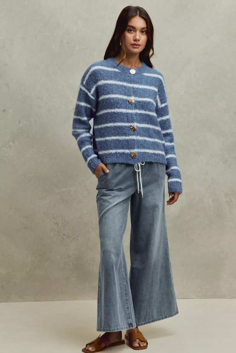 Mid Rise Elastic Waist Flare Denim Jeans, image 5