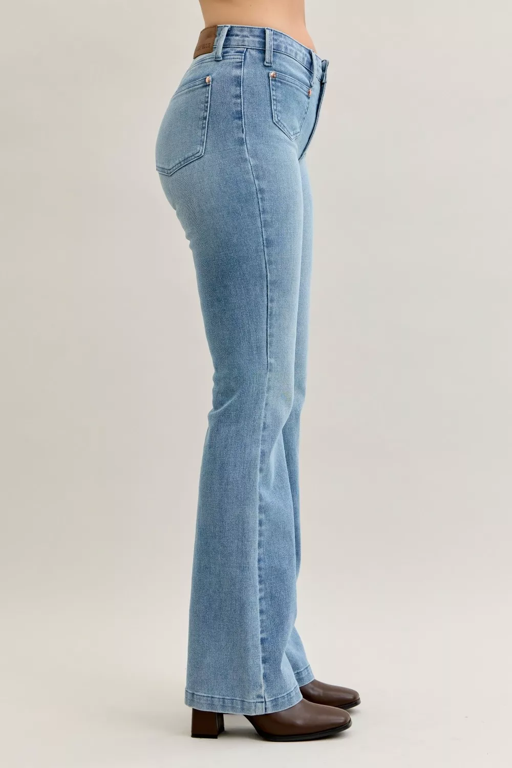 Full Size Mid Rise Bootcut Jeans with Contrast Wash & Front Patch Pockets Plus Size, image 13