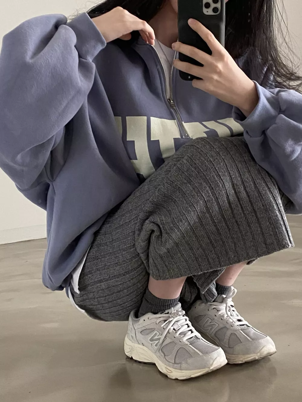 Half-Zip Letter Graphic Sweatshirt, image 8