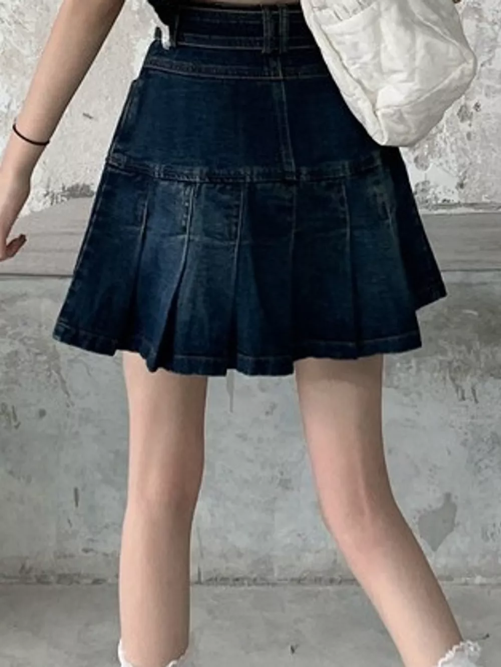 High-Waisted Pleated Denim Skirt, image 3