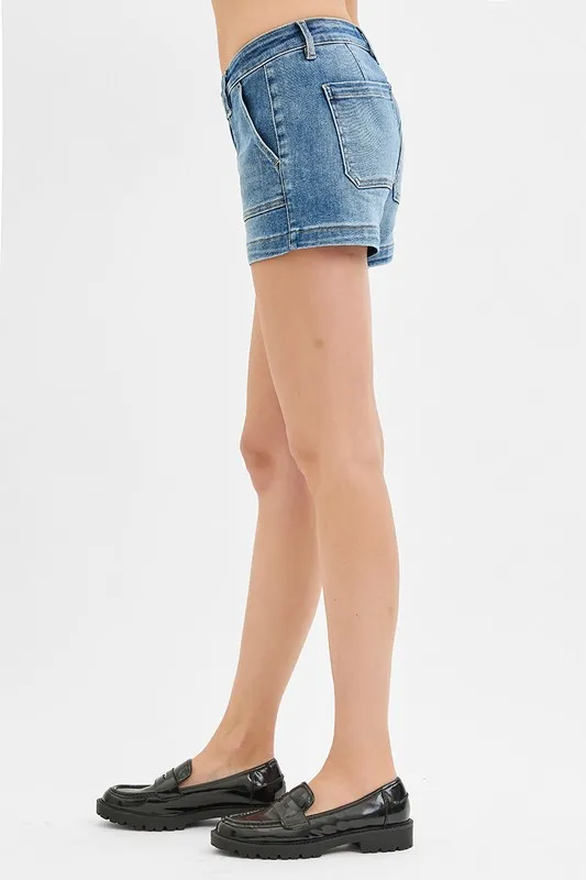 Low Rise Patched Pocket Shorts, image 5