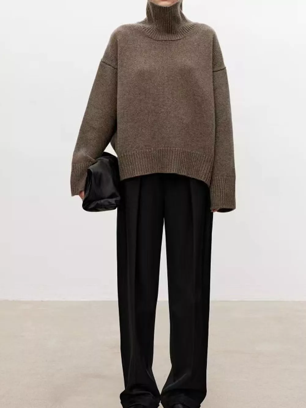 Oversized Turtleneck Wool Sweater, image 14