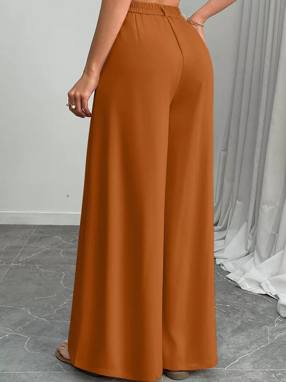 High-Waisted Wide-Leg Pants, image 3
