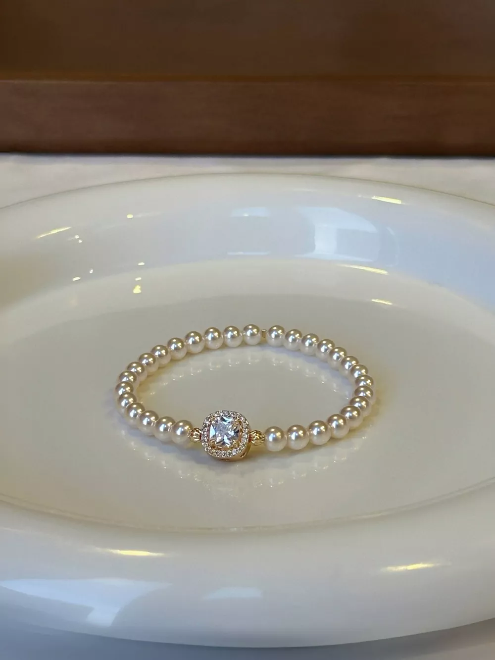 18K Gold-Plated Pearl Bracelet, image 4