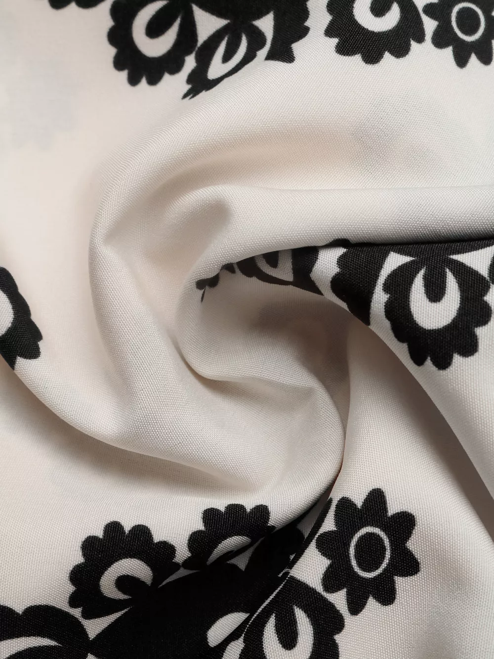 Smocked Waist Printed Shorts, image 9