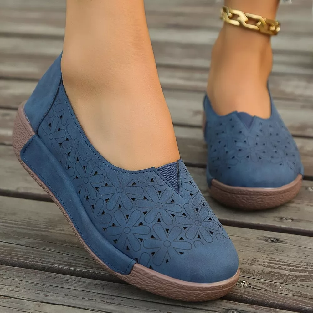 Hollow-Out Casual Loafers, image 11