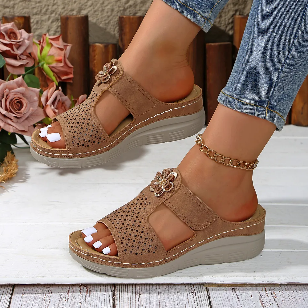 Flower Hollow-Out Wedge Sandals, image 4