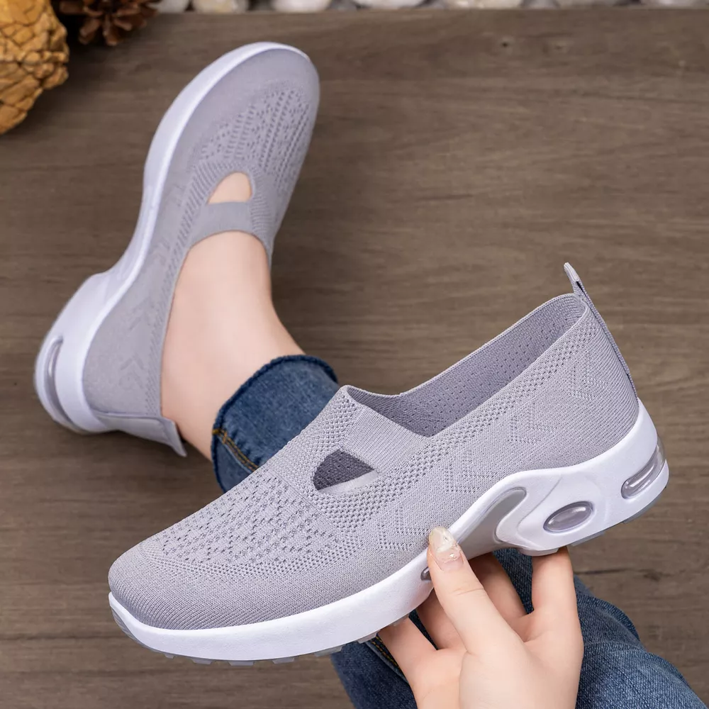 Round Toe Slip-Ons, image 4