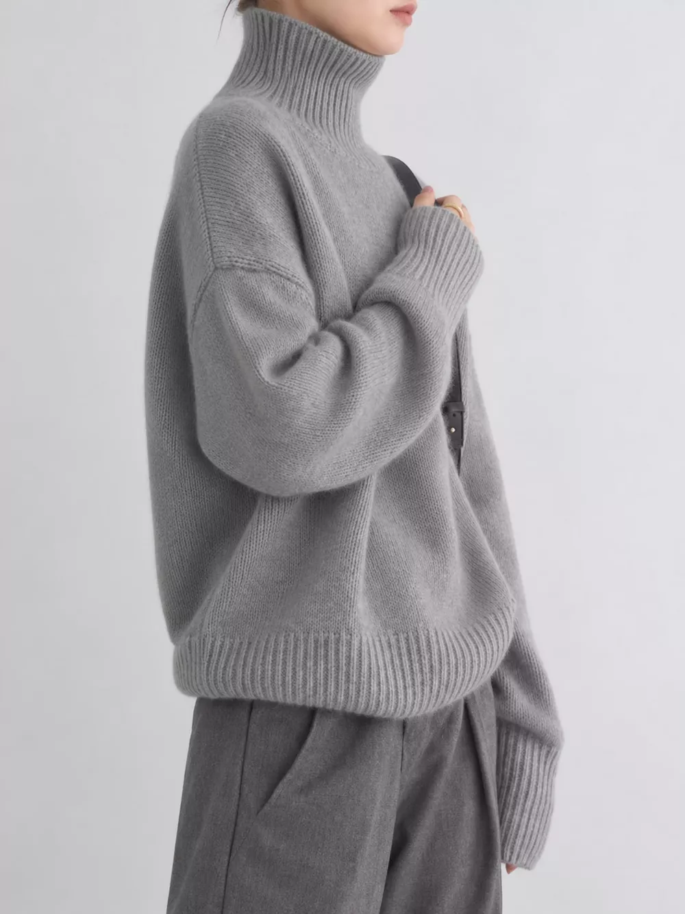 Turtleneck Dropped Shoulder Sweater, image 4