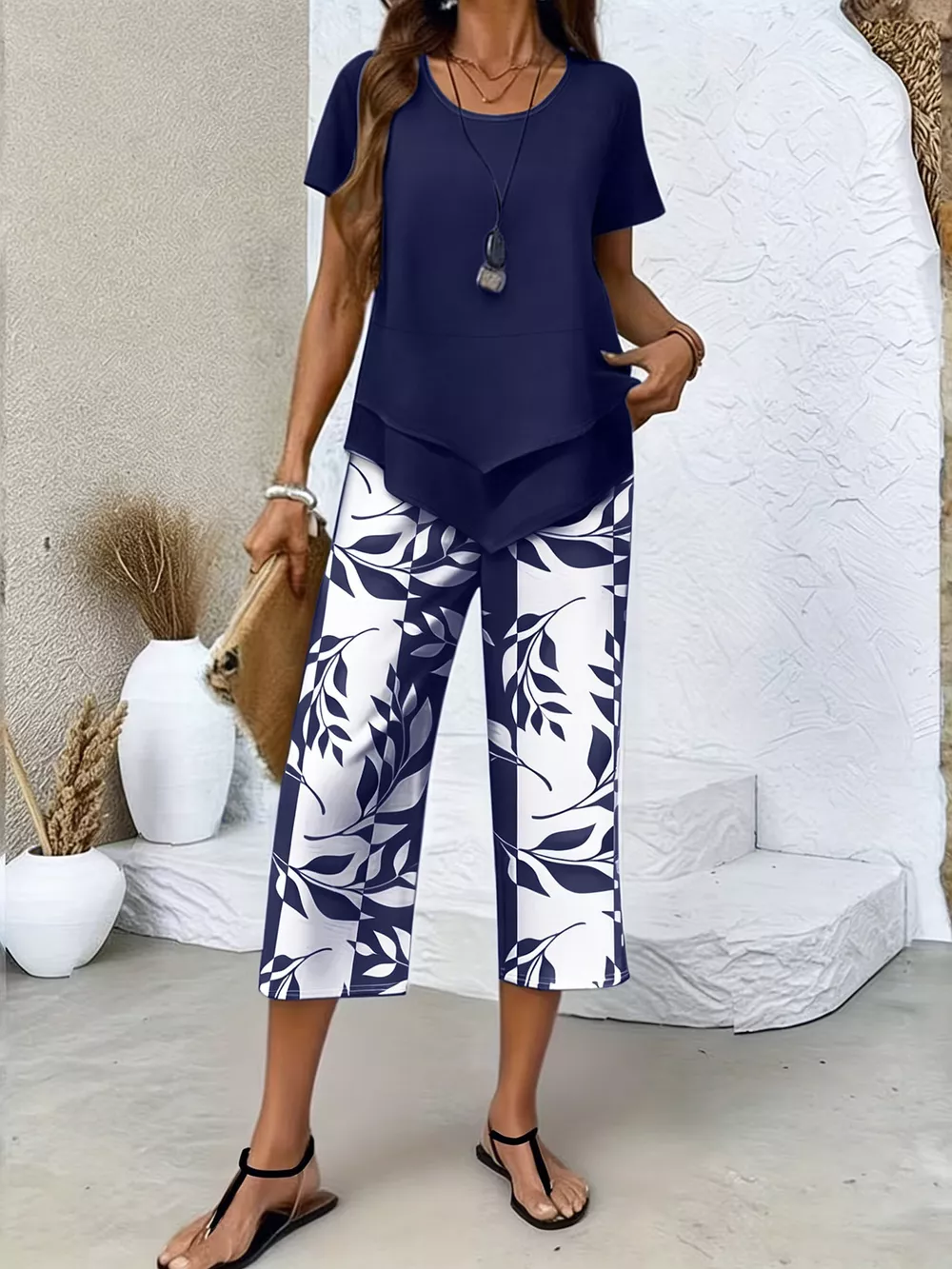 Layered Top and Leaf Print Cropped Pants Set, image 10