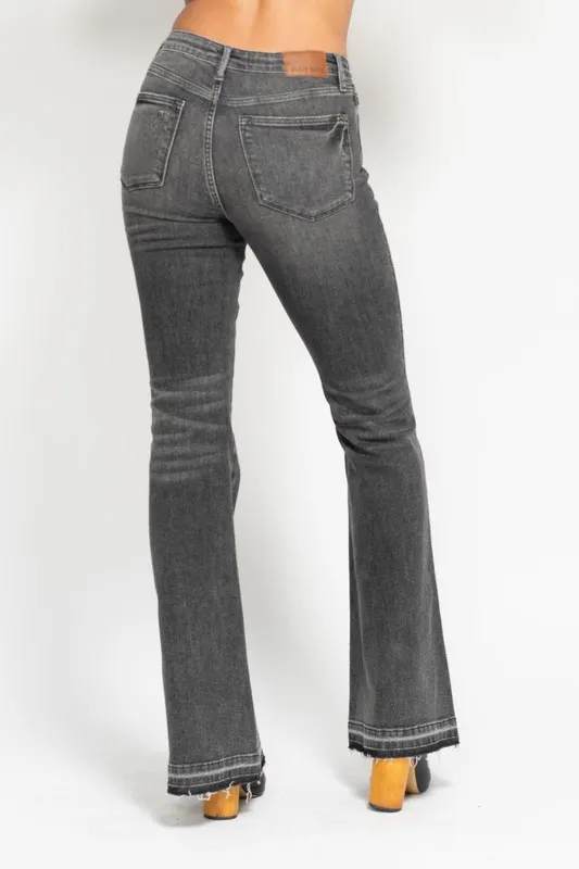 Full Size Mid Rise Tummy Control Washed Gray Release Hem Flare Jeans Plus Size, image 12