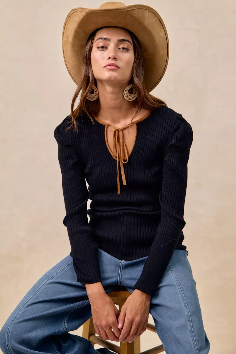 Ribbed Contrast Front Tied Top with Shrried, image 10
