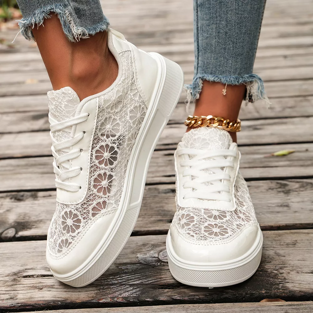 Round Toe Lace Sneakers, image 3
