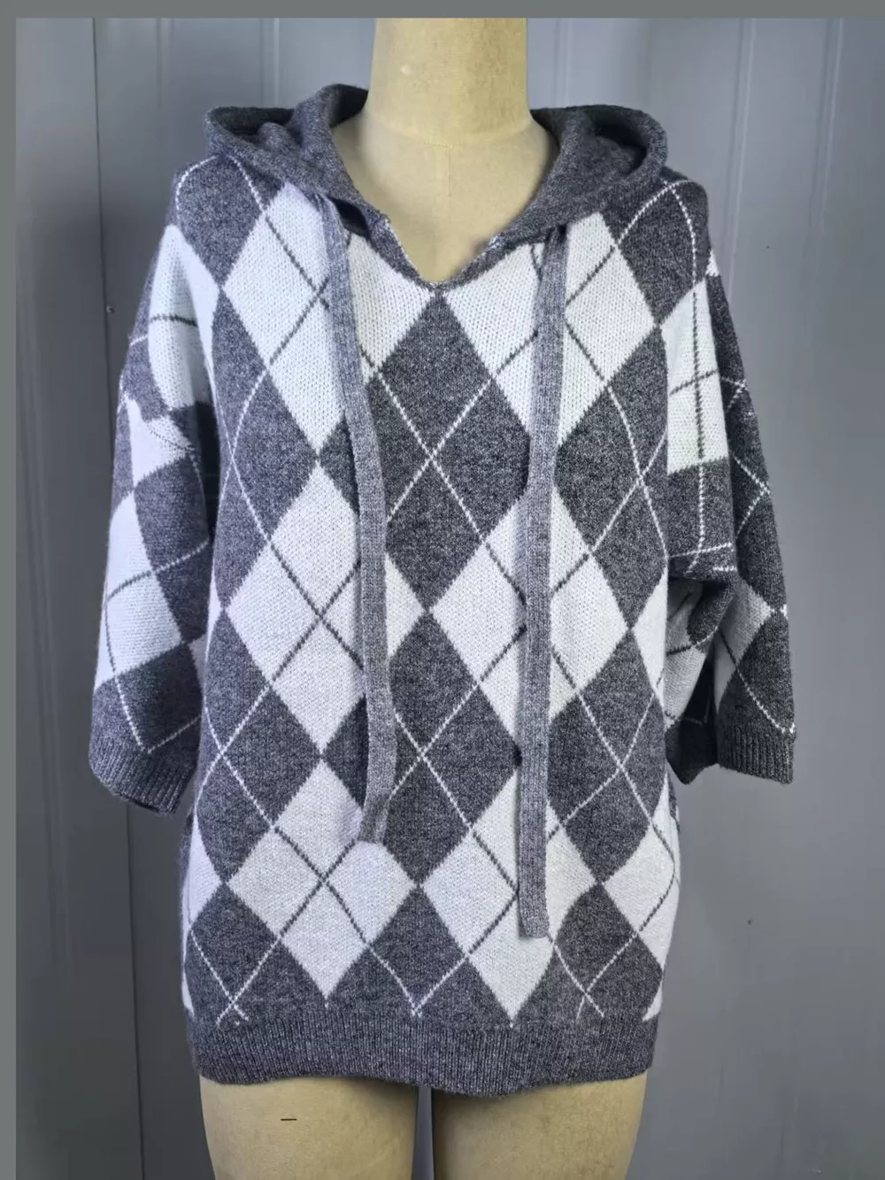 Full Size Argyle Pattern Hooded Sweater Plus Size, image 5