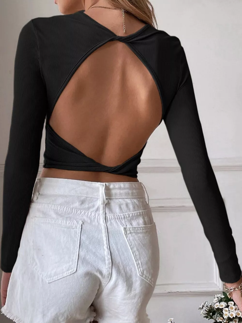 Cutout Back Long Sleeve Crop T-Shirt, image 5