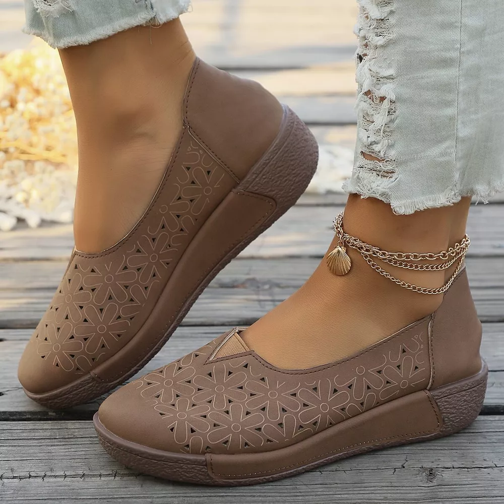Hollow-Out Casual Loafers, image 12