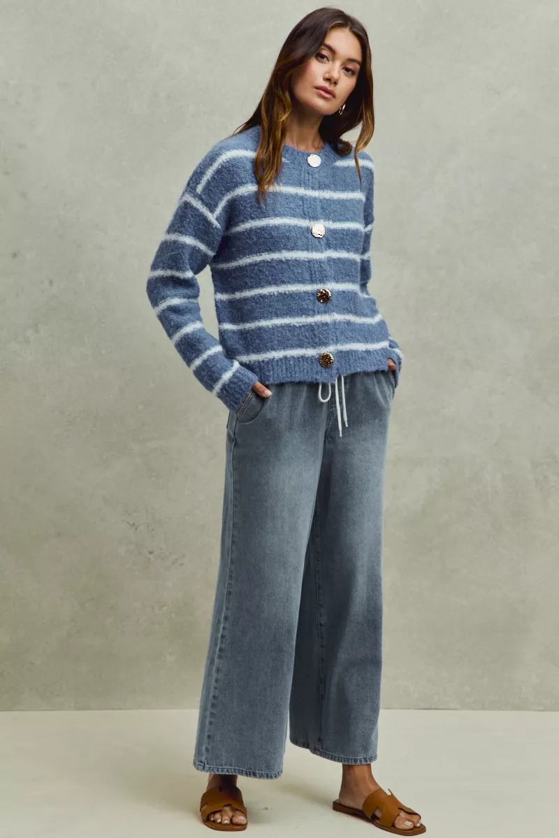 Mid Rise Elastic Waist Flare Denim Jeans, image 9