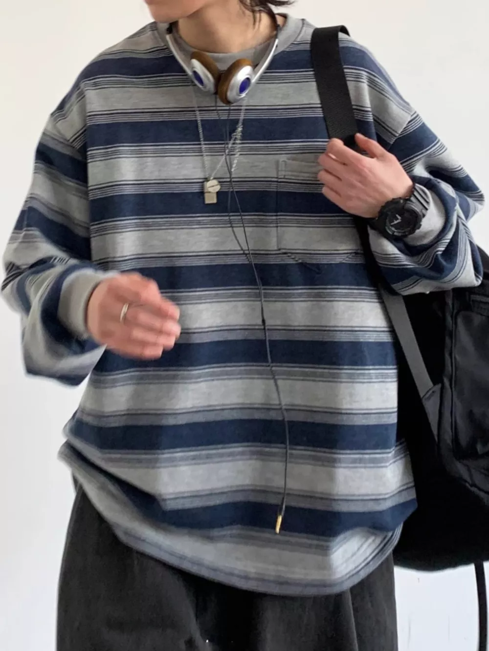 Oversized Striped Crewneck Sweatshirt with Chest Pocket