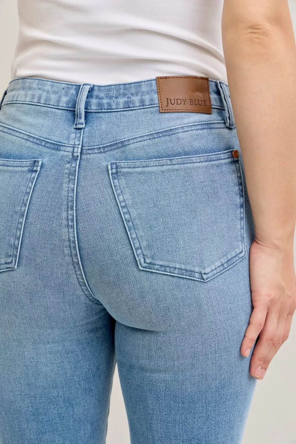 Full Size Mid Rise Bootcut Jeans with Contrast Wash & Front Patch Pockets Plus Size, image 14