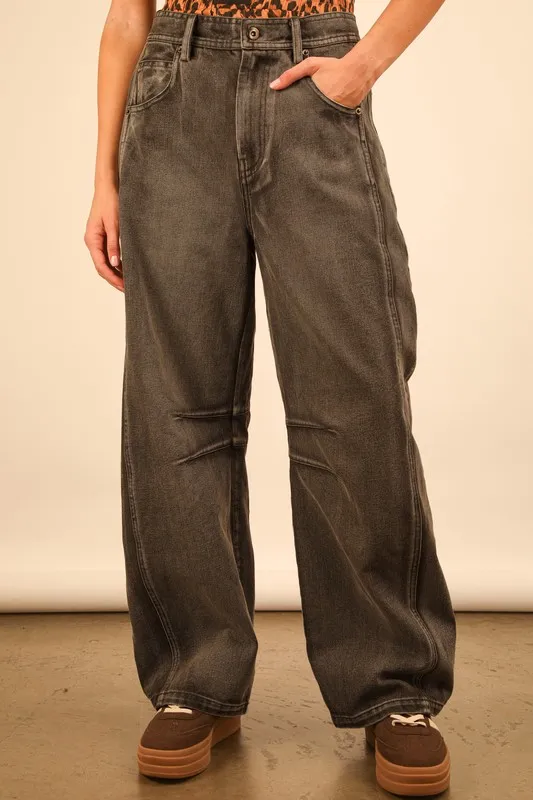 Wide Leg Comfy Jeans
