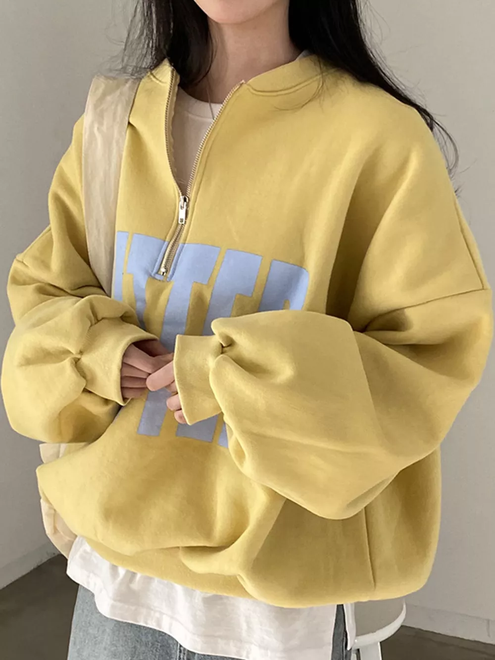 Half-Zip Letter Graphic Sweatshirt