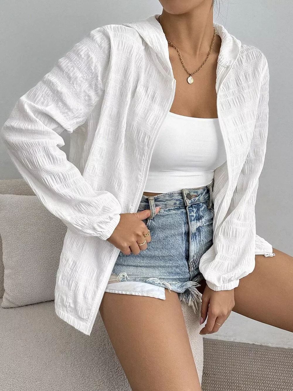 Lightweight Textured Hooded Jacket, image 3