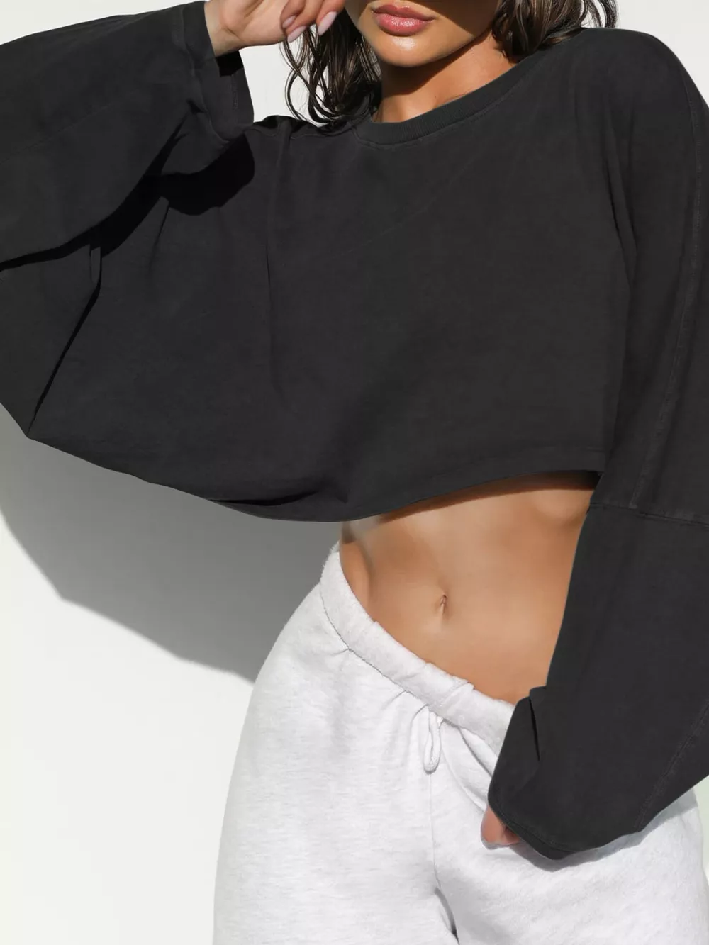 Long Sleeve Cropped Sweatshirt, image 38