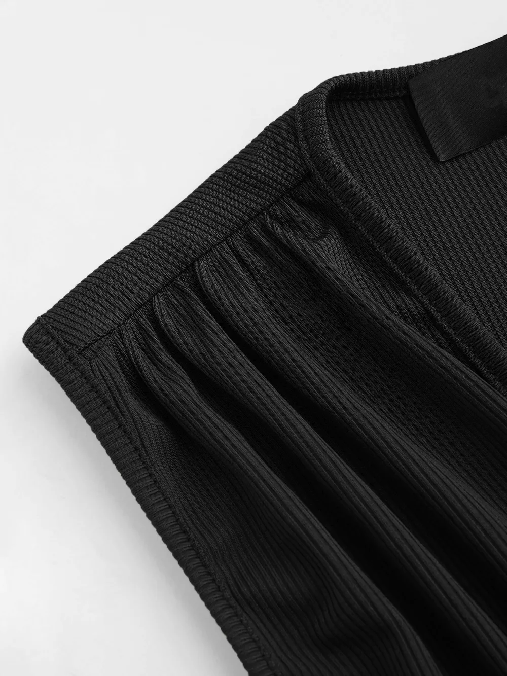 Deep V-Neck Ruched Sleeveless Romper, image 4